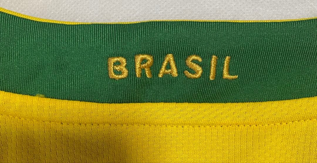 NIKE ブラジル代表ホームユニフォーム　サッカーシャツXL 背番号11 レトロ