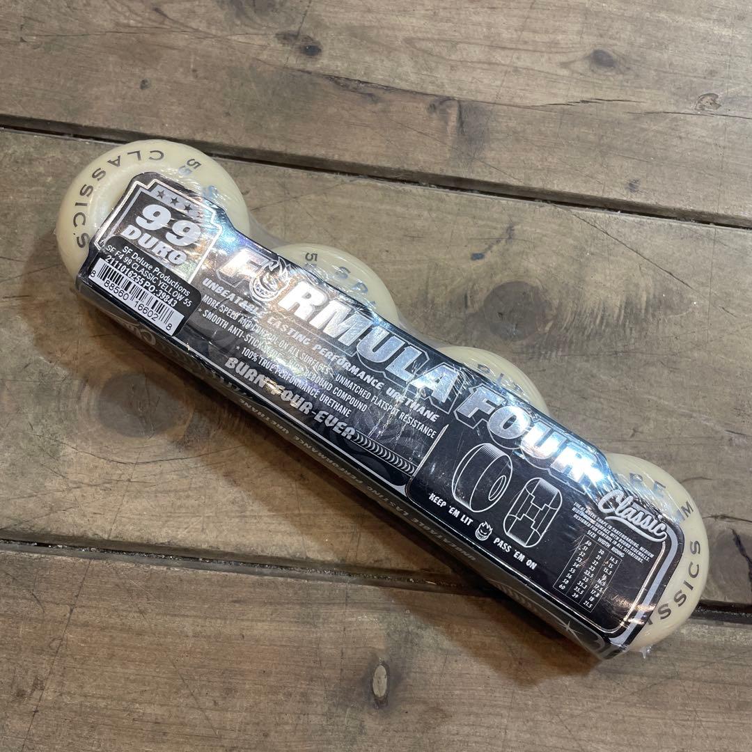 Spitfire Formula Four 99Duro ウィール 4個入り