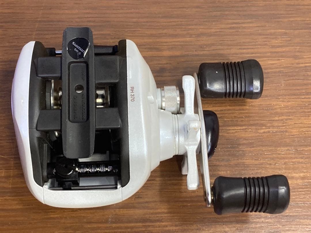 リール SHIMANO Scorpion Quickfire