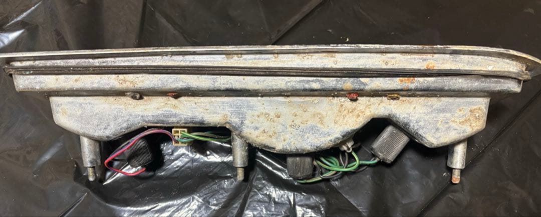 イスズ 117 クーペ PA90 ハンドメイド テール ライト純正 当時物 旧車
