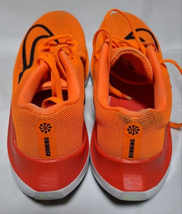 NIKE　ZOOM FLY 5　27.5cm　中古品
