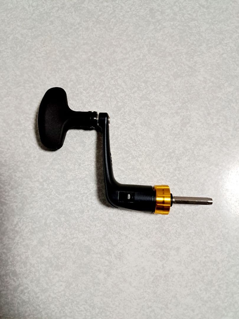 ダイワ トーナメント ハンドル リール 部品