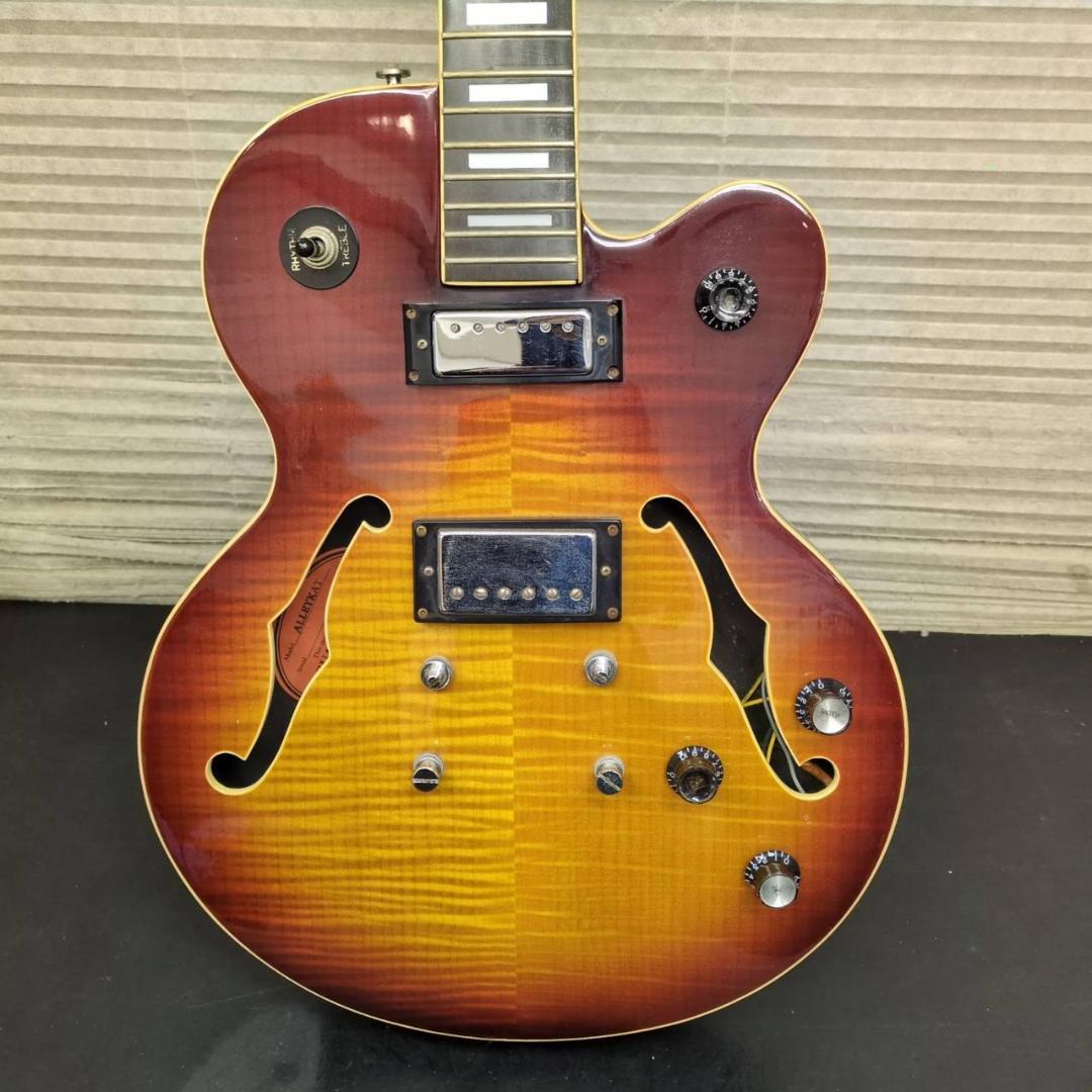☆☆訳あり　エレキギター弦無し　Epiphone　Alleykat　エピフォン