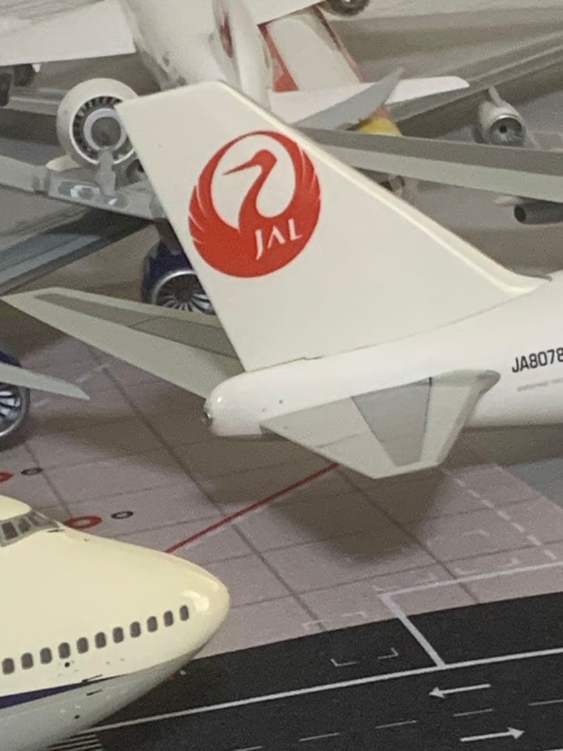 昭和ろく‼️ホーガン１／２００ＪＡＬ／Ｂ７４７-４００２代目鶴丸塗装機