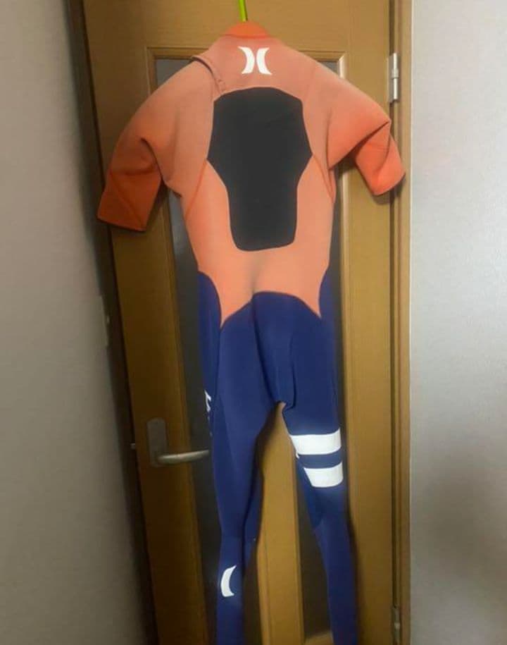 ザ*ル様 Hurley 半袖ウェットスーツ
