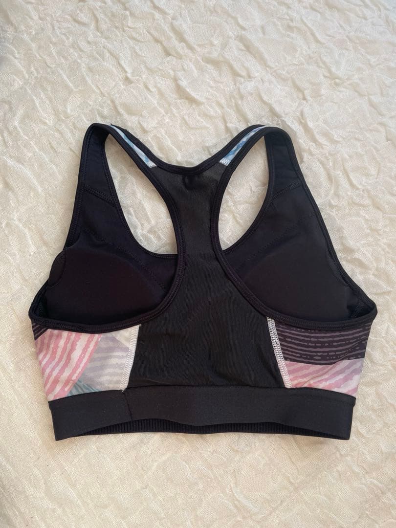 15,000→14,213円　adidas ヨガウエア　セットアップ　M