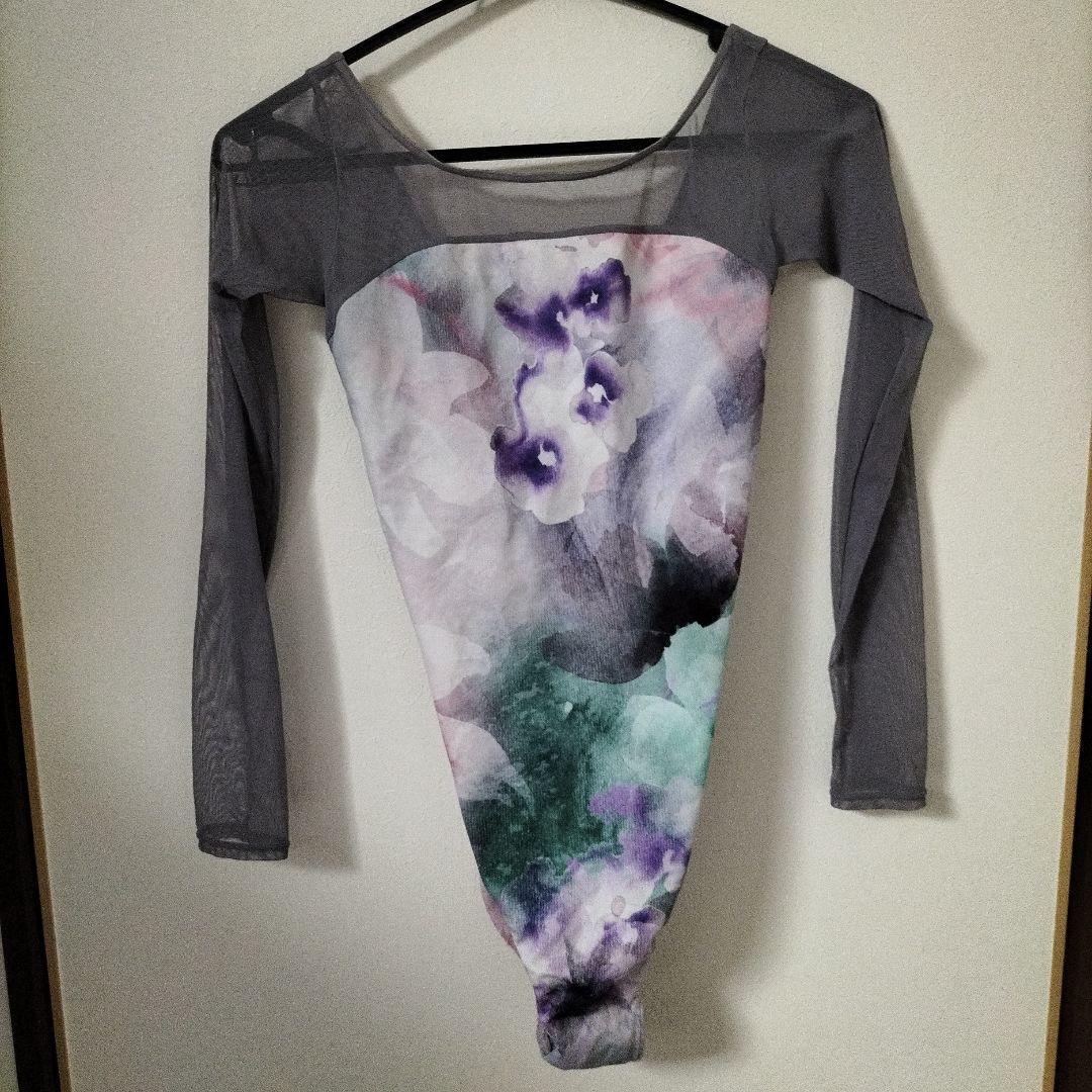 stina 花柄 Vネック レオタード　中古品　Lサイズ