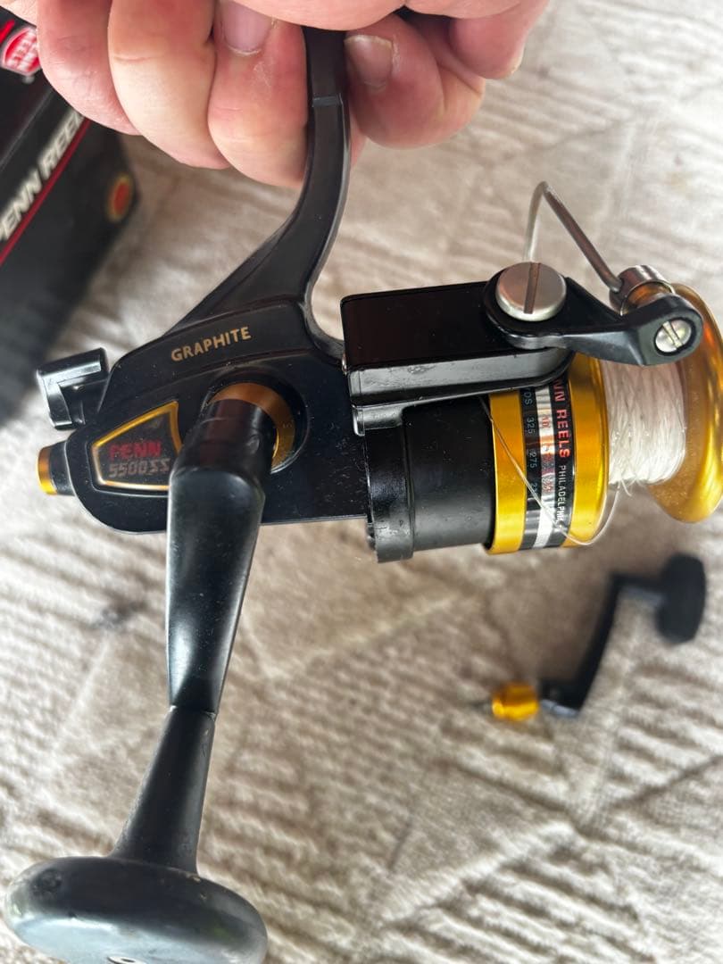 PENN 5500SS J スピニングリール
