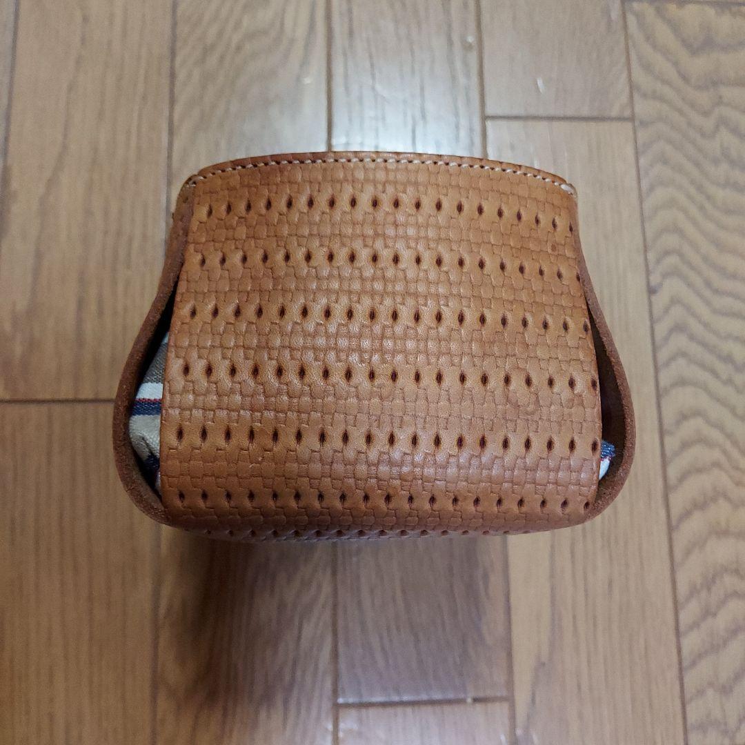 ○イルビゾンテ　素敵な小物入れ