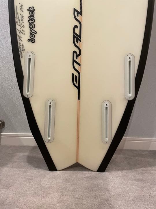ショートボード　5'7 19 1/4 2 5/16 エストラーダ