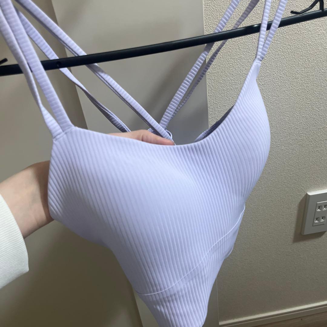 Lululemon 薄紫 like a cloud ブラ