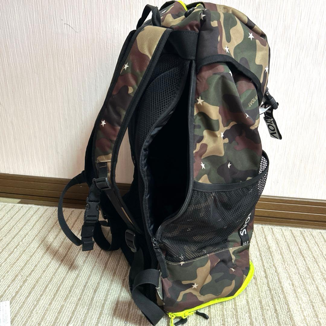 大容量　SVOLMEカモフラージュバックパック