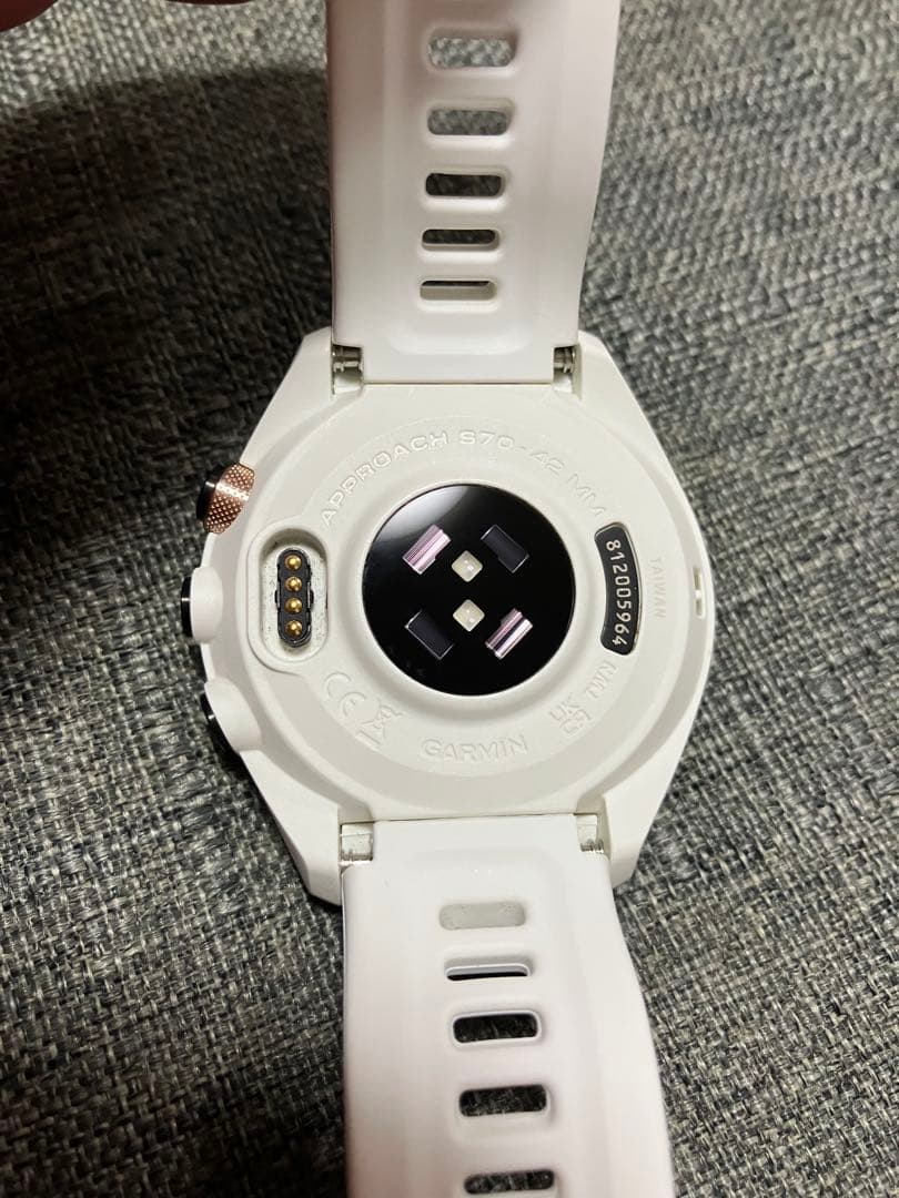 GARMIN APPROACH S70 42mm GPSナビ