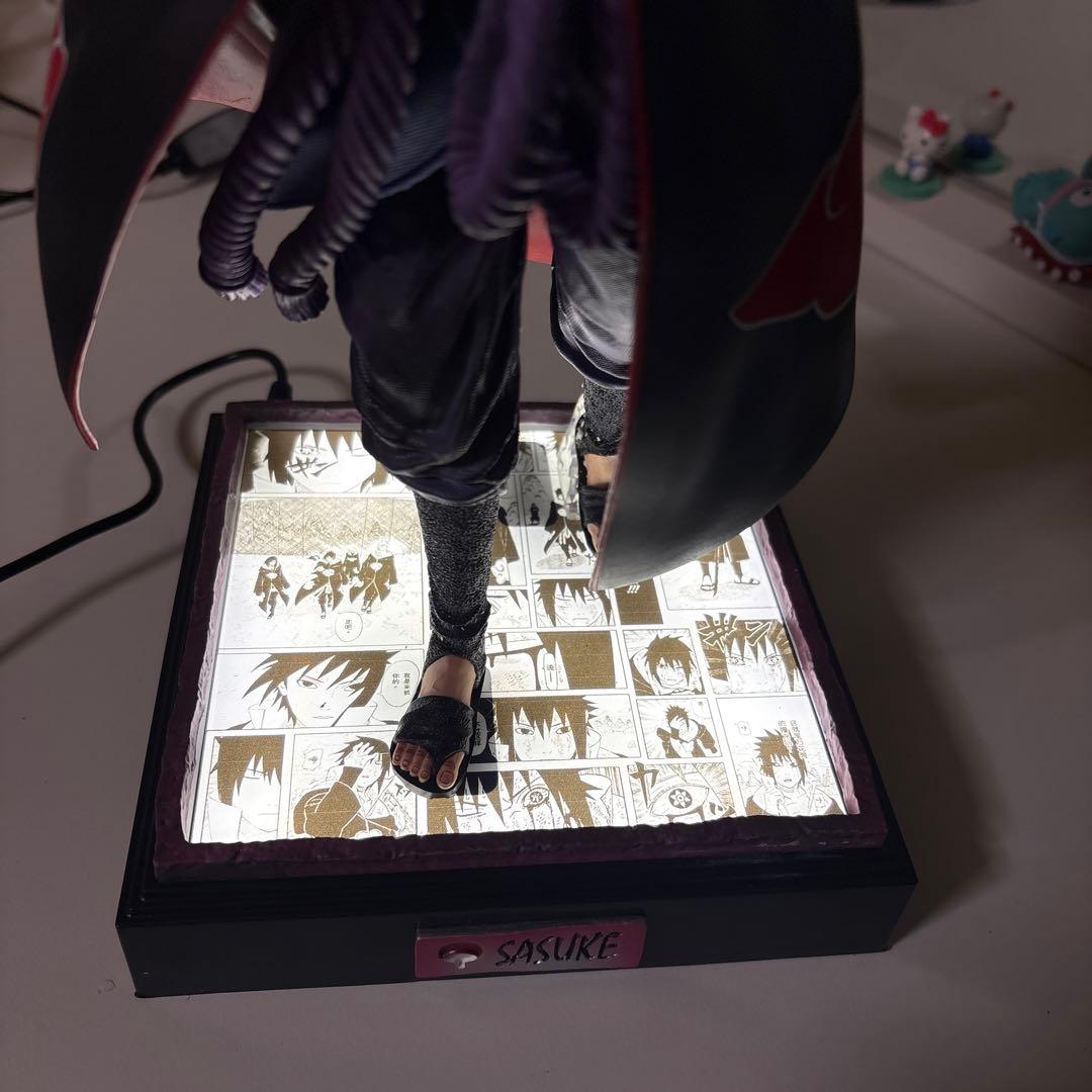 NARUTOナルト 暁 うちはサスケ フィギュア
