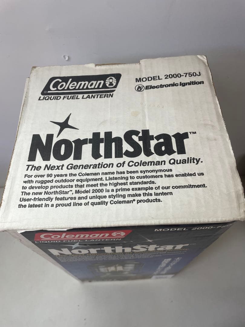 Coleman NorthStar 液体燃料ランタン 2000-750J