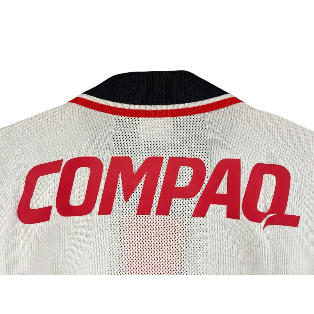 2002 浦和レッズ　PUMAオフィシャル　アウェイ当時物ユニフォーム