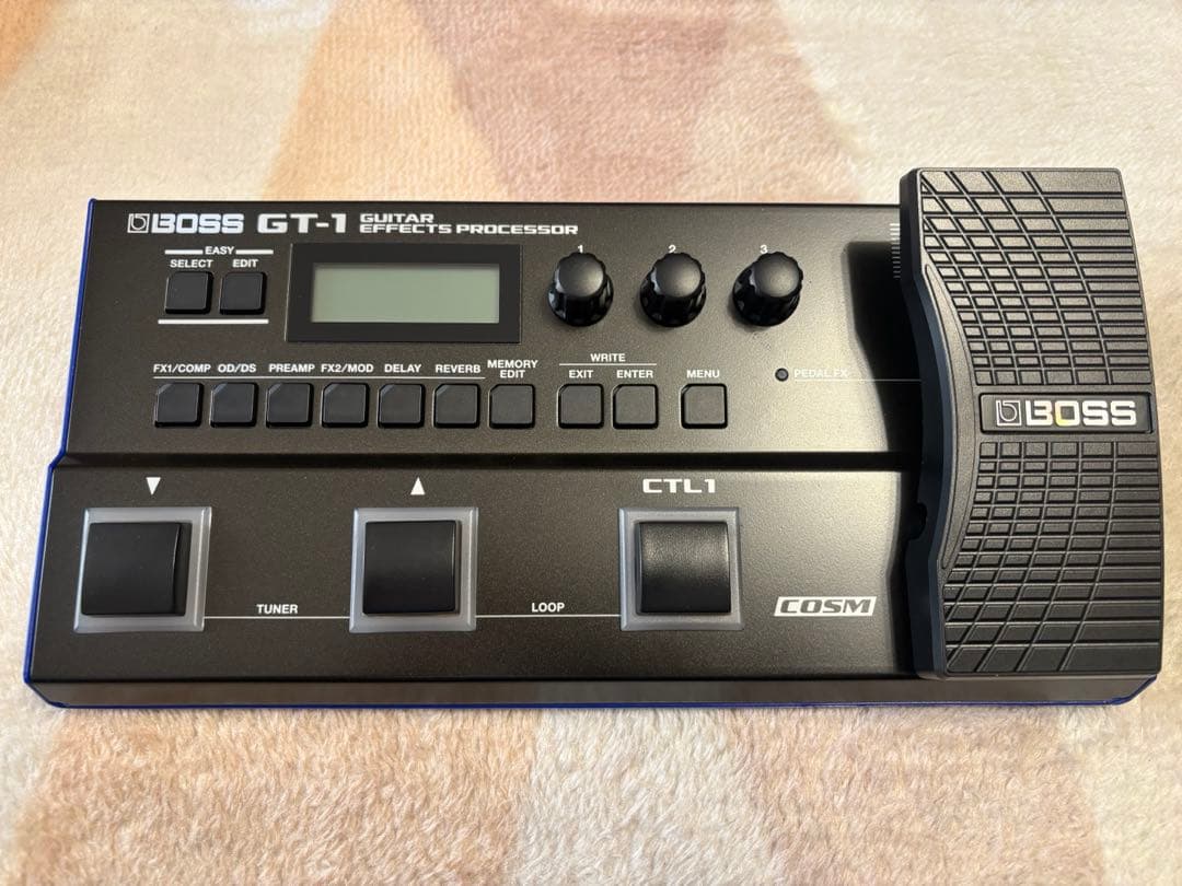 ギター BOSS GT-1