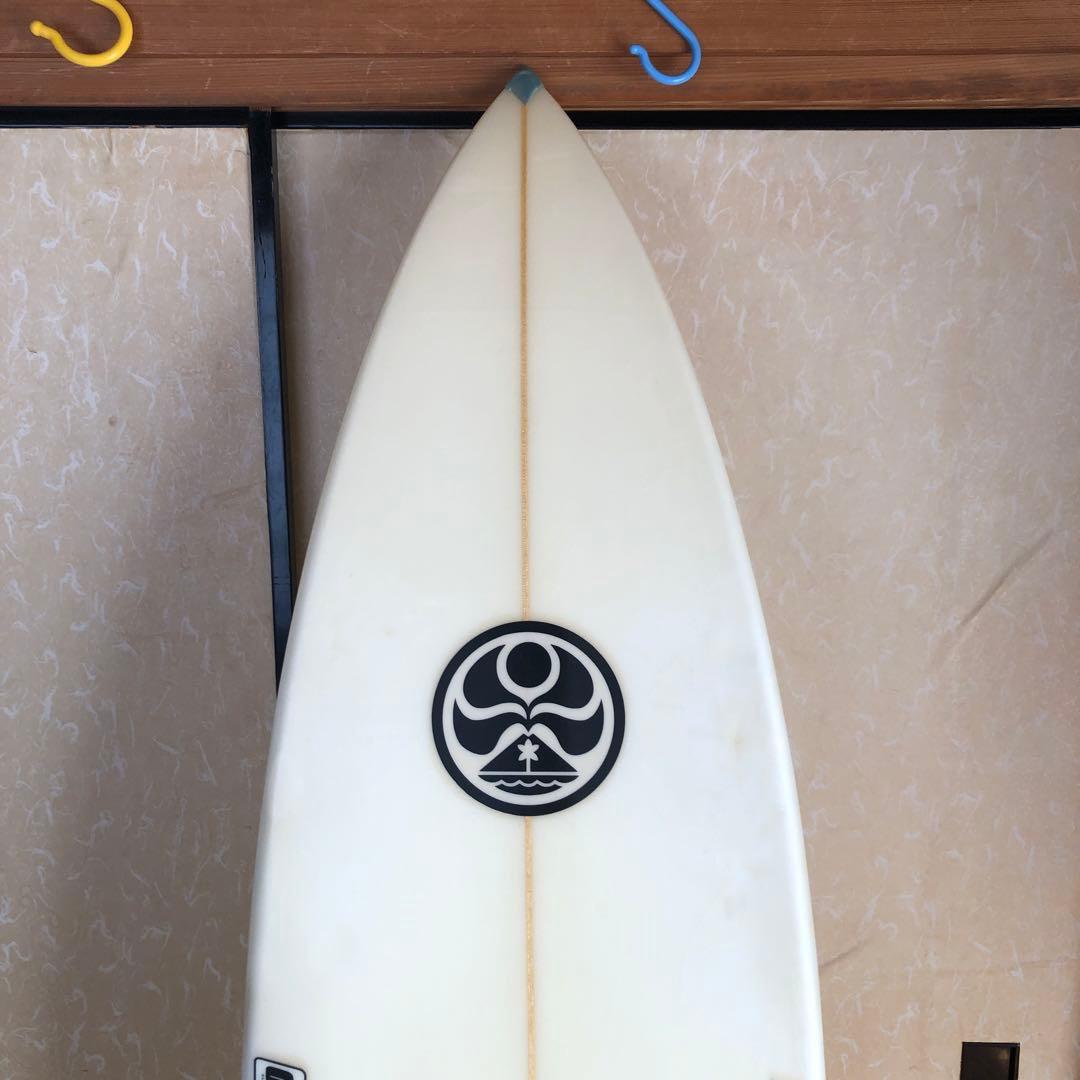 HIC サーフボード 6’0 ケリートコロ FCSフィン付