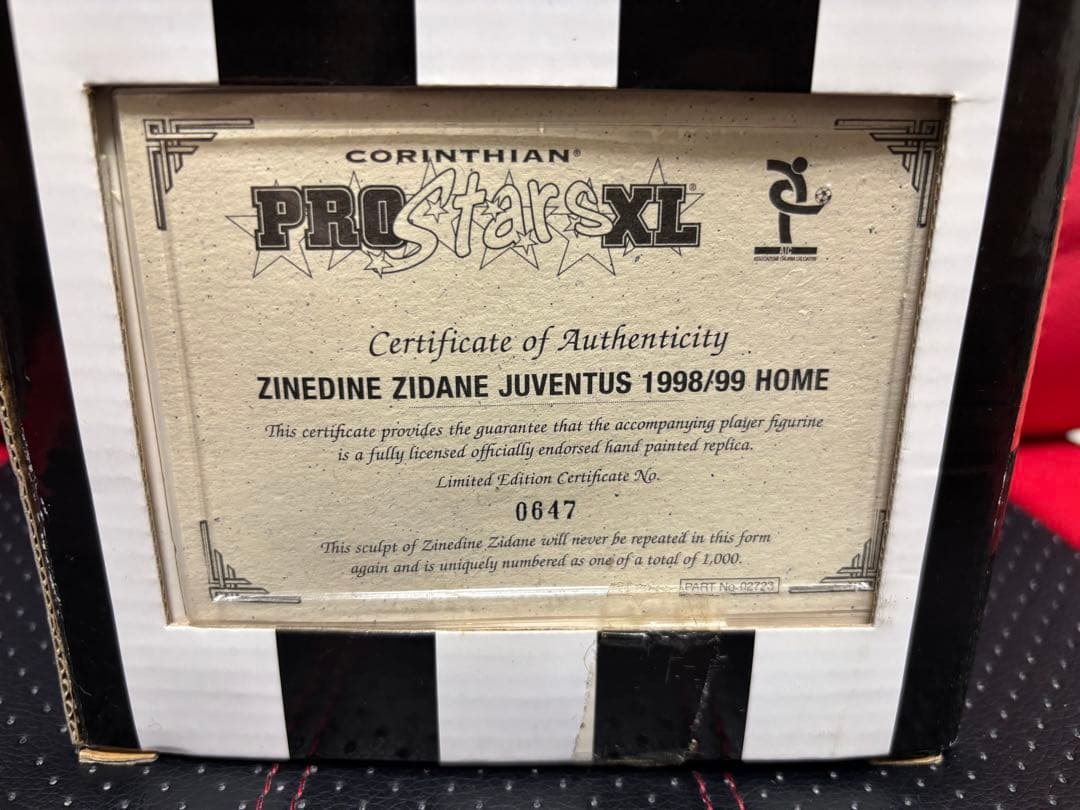 激レア　サッカーフィギュア　ジダン1998-99 Juventus