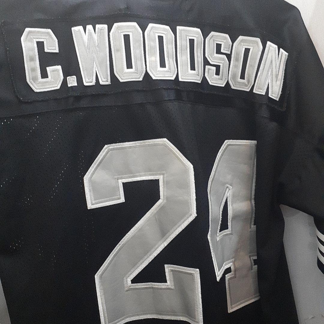 NFL　RAIDERS C. WOODSON 24番シャツ 黒