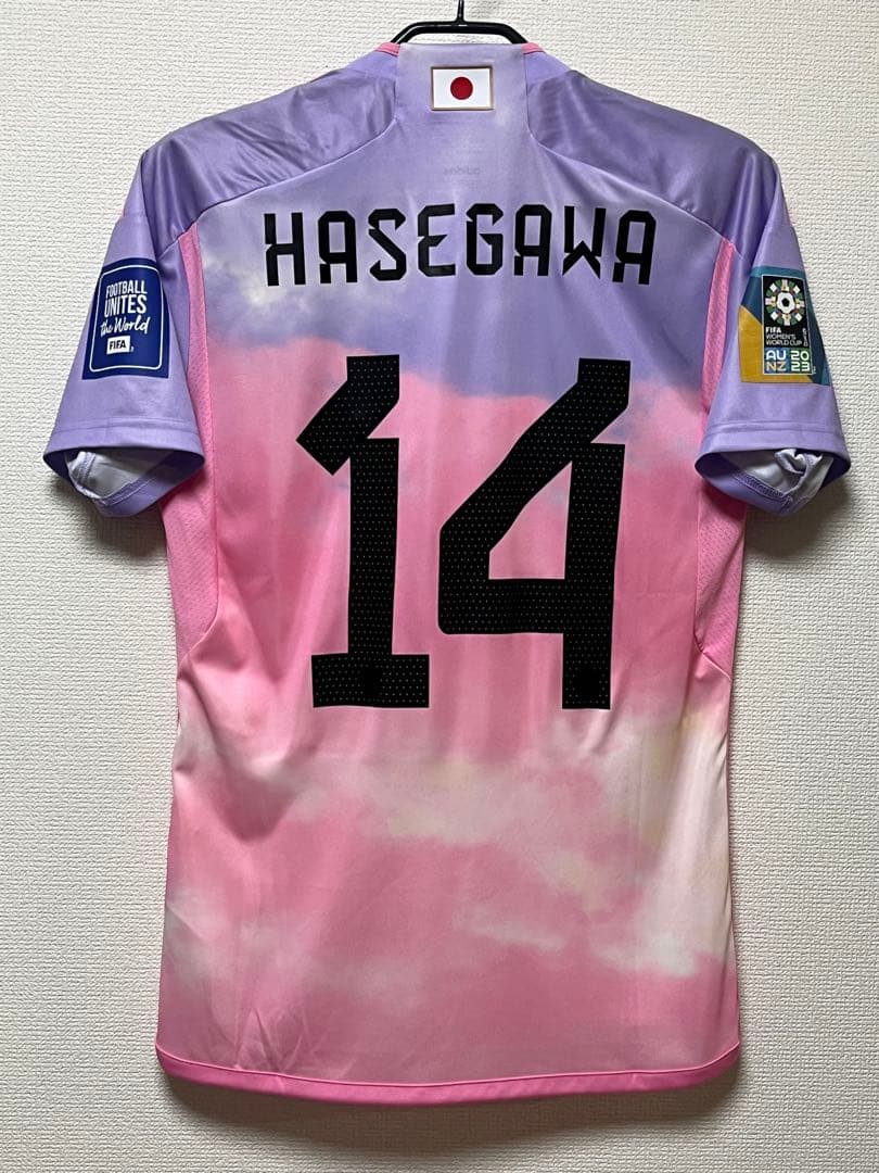 【新品未使用・正規品】2023W杯 女子日本代表 アウェイ 長谷川唯 サイズM