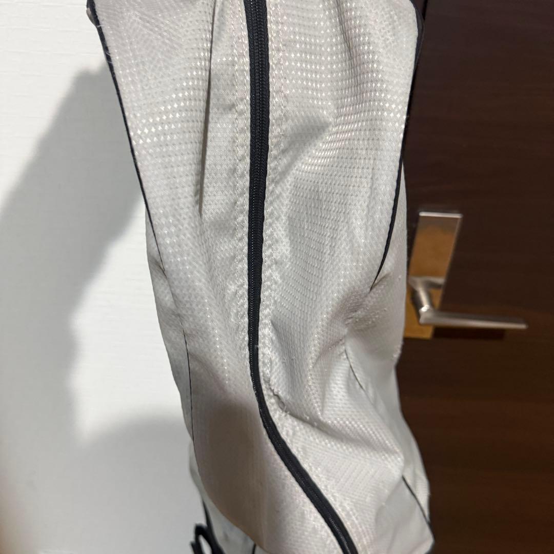 Taylormade キャディバッグ ゴルフバッグ 白 黒