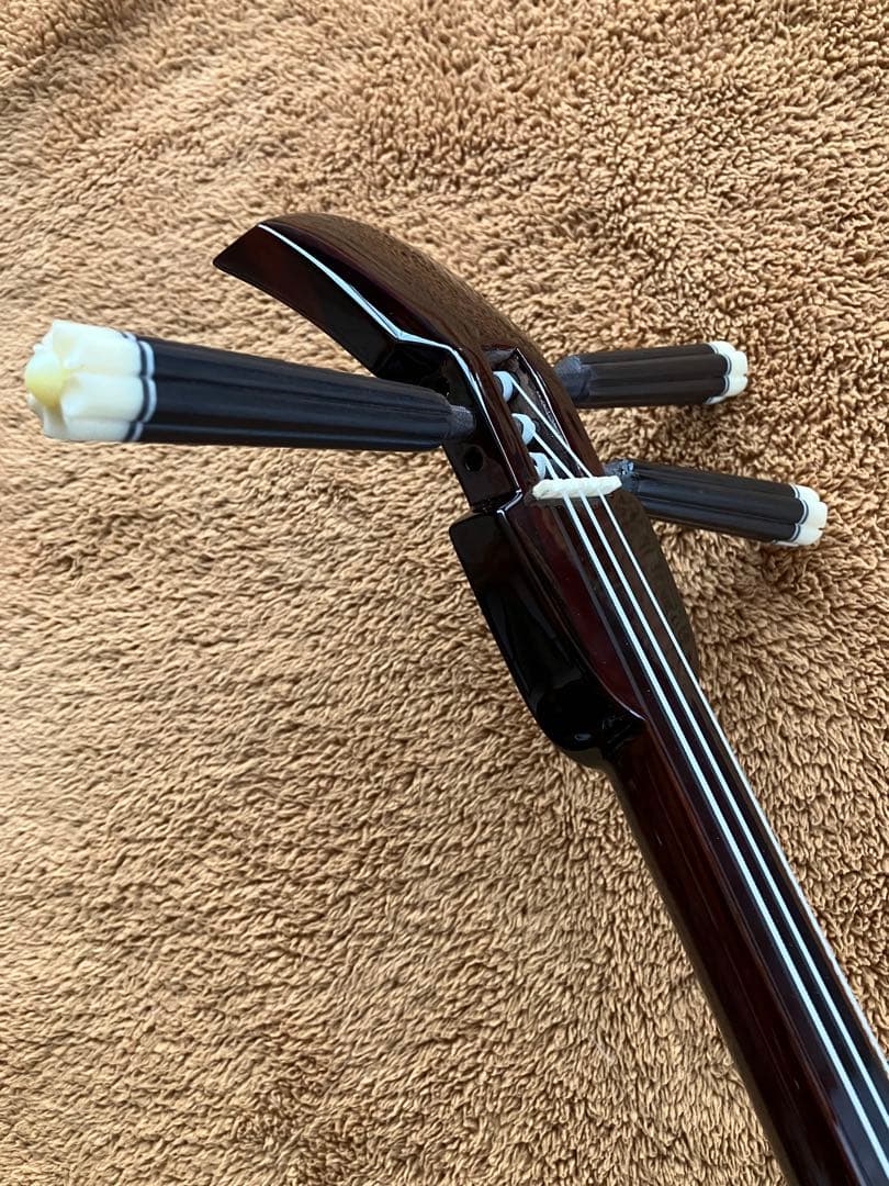 沖縄三線コウタ上質黒檀南風原型本皮一枚張りスンチ塗り期間限定出品
