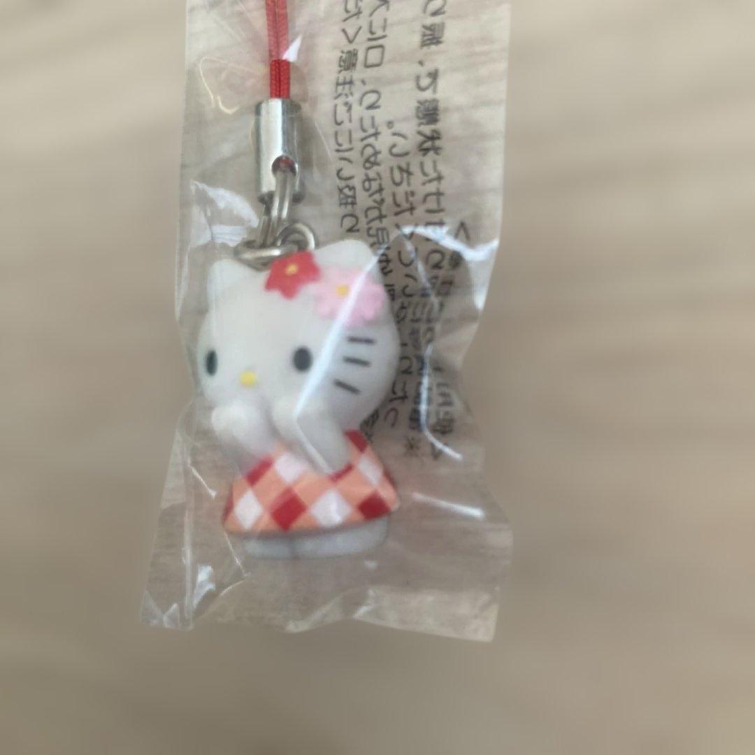 【激レア】ハローキティ 平成レトロ チェック柄 ストラップ