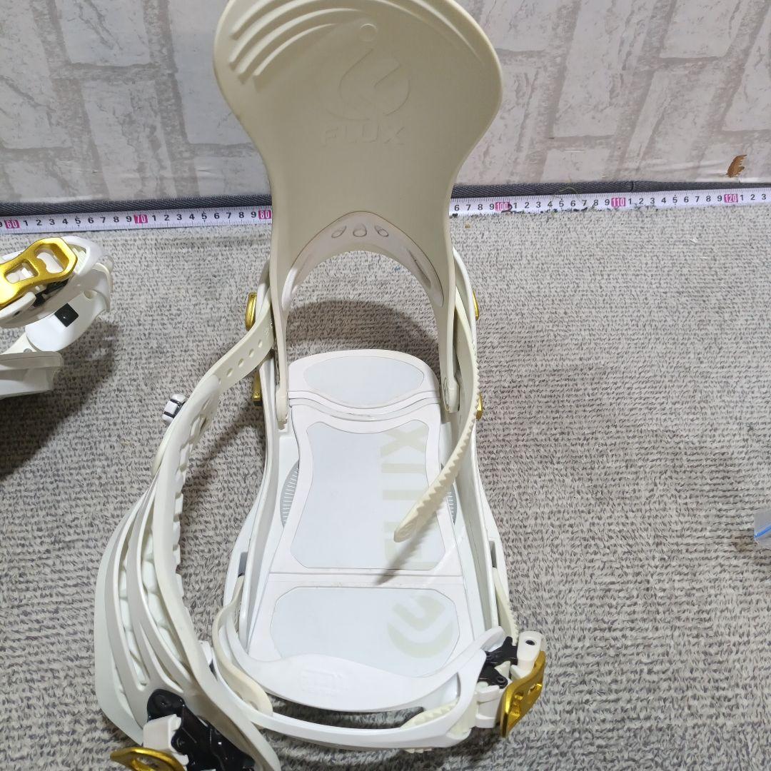 美品■FLUX TM Mサイズ ホワイトゴールド