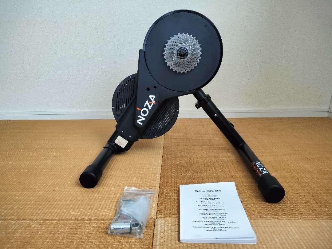 XPLOVA NOZA One スマートトレーナー シマノ11速スプロケット付き