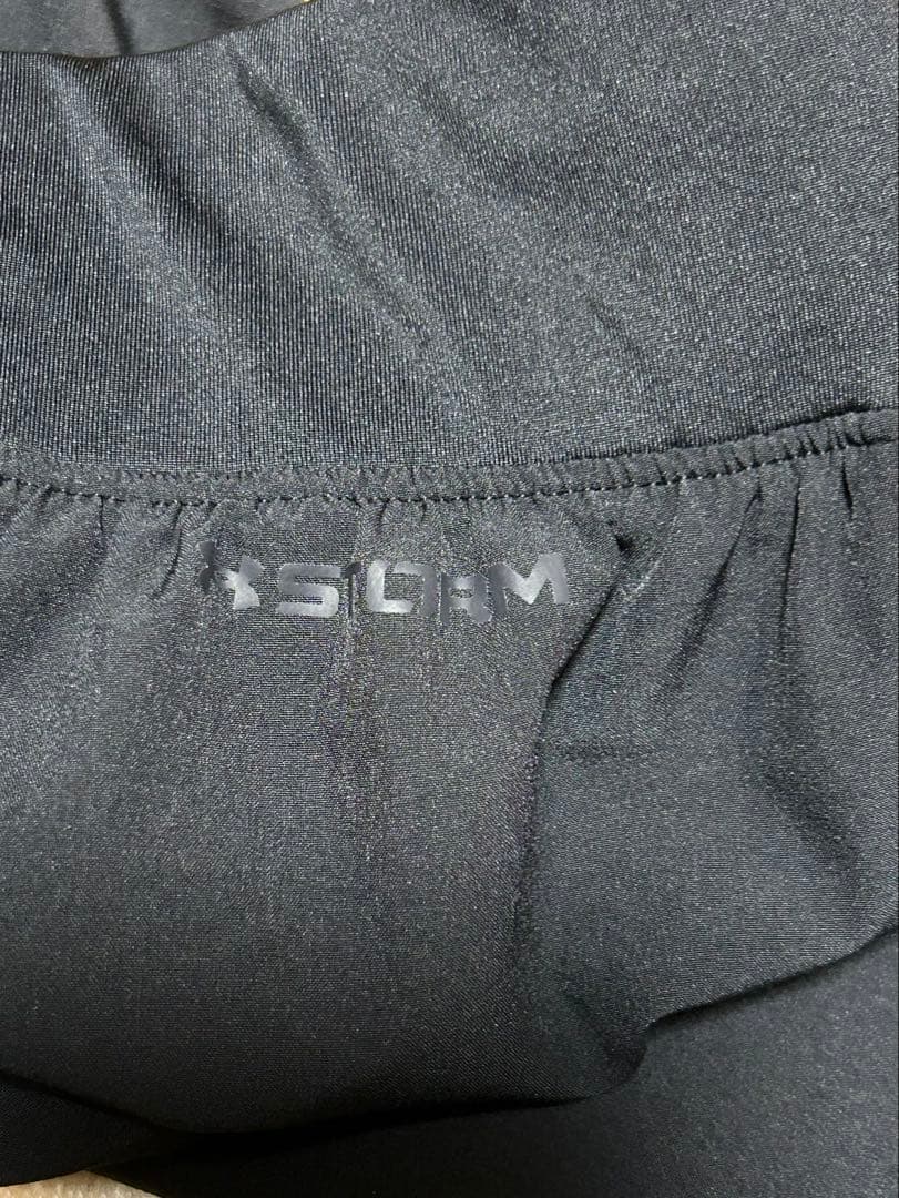 Under Armour ウィンドブレーカーとパンツ