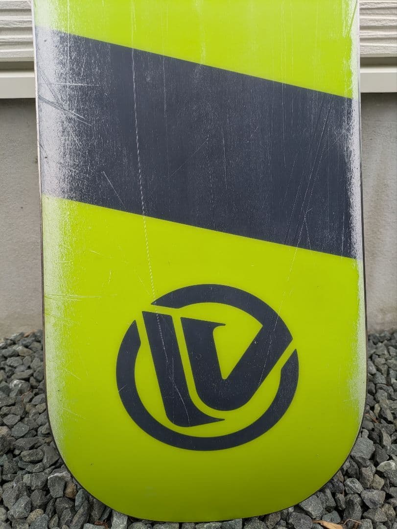 FLOW SHIFTY 151 スノーボード　板　美品