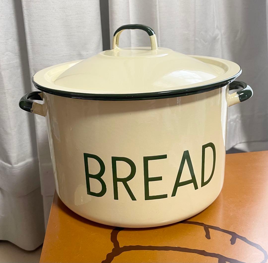 値下げしました⭐︎ホーロー缶　BREAD