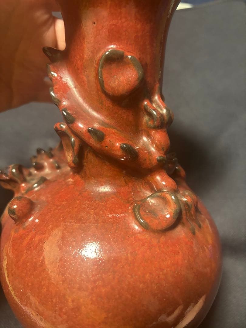 中国古美術品　清の時代　紅釉　螭龍　花瓶　30cm