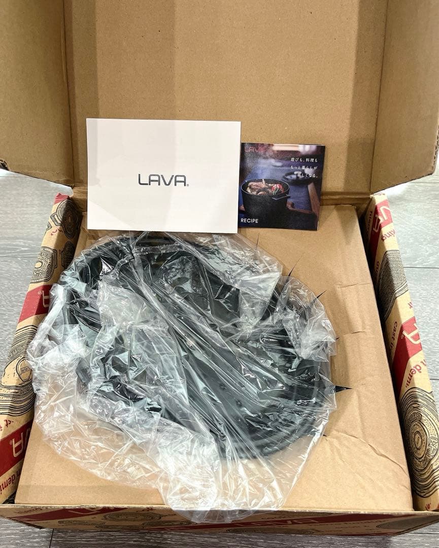 LAVA ラヴァ オーバルキャセロール シャイニーブラック25cm