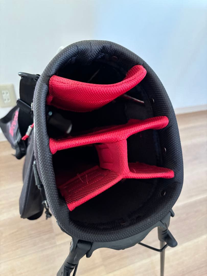 カバオ　NIKE GOLF/ナイキ スタンド式 軽量キャディバッグ９型