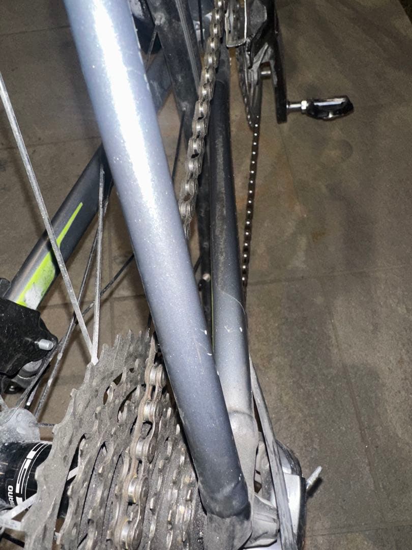 GIANT ロードバイク売ります（玉造駅・手渡しのみ） （交渉可）