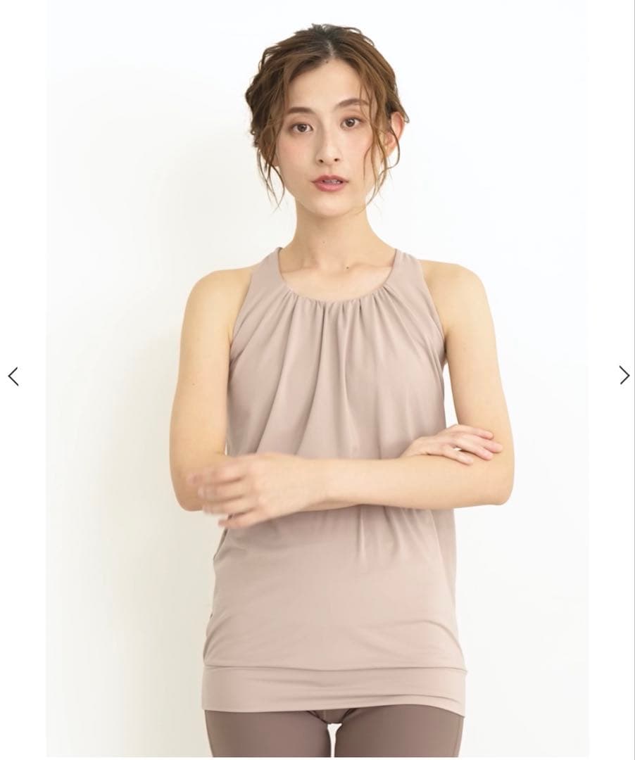 y*a様 新品 フロントギャザータンクトップMサイズ