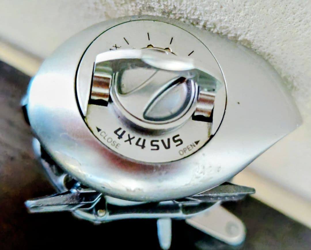 シマノ 04スコーピオンMG 1001 左巻き 軽量 マグネシウムボディ