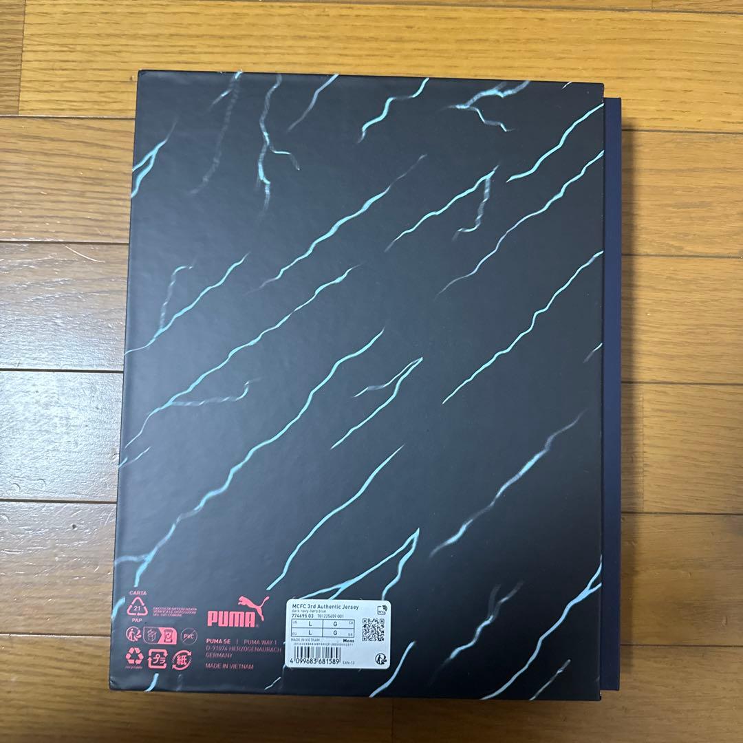 マンチェスター・シティ PUMA シャツ LEWIS 82