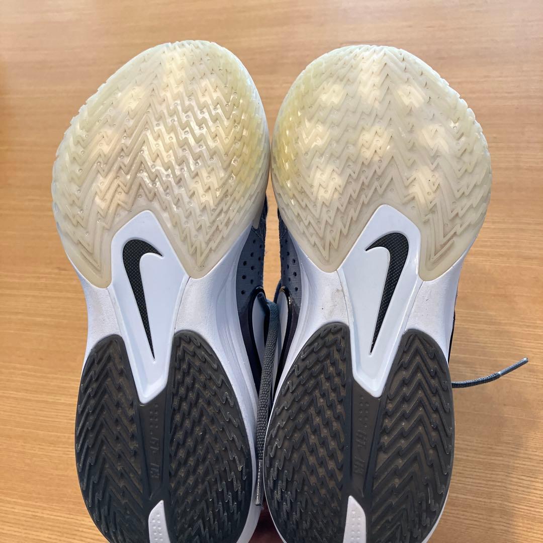 Nike エア ズーム G.T. カット 3 EP