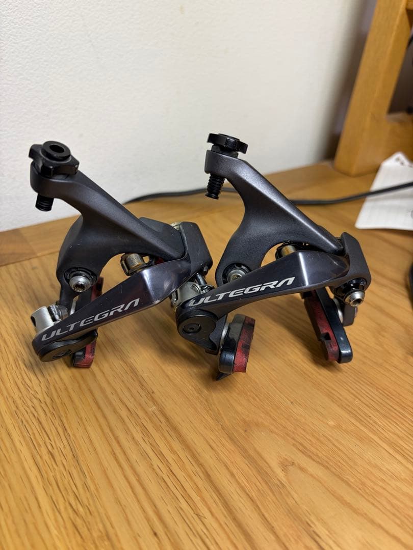 ULTEGRA BR-8000 ブレーキ