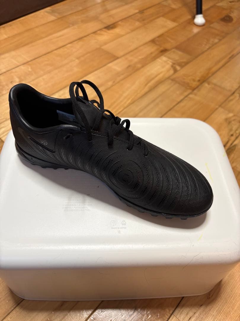 Nike Phantom フットサルシューズ　TF