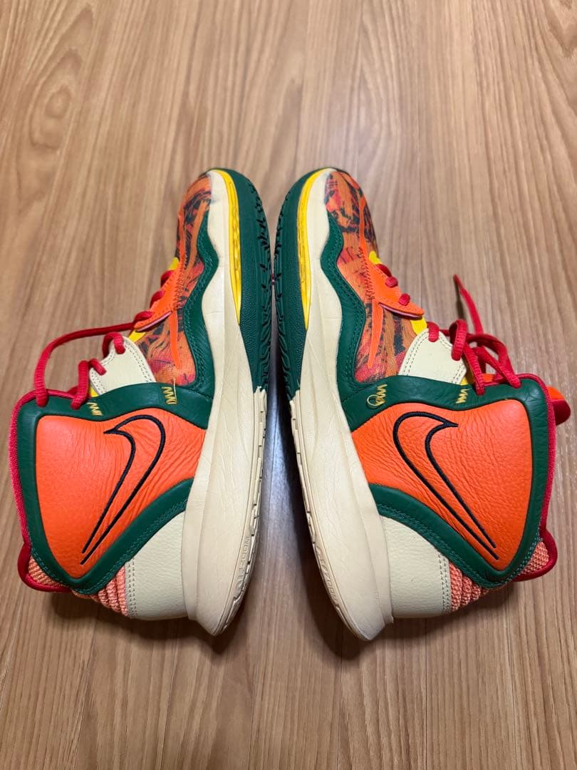 NIKE カイリー　バッシュ