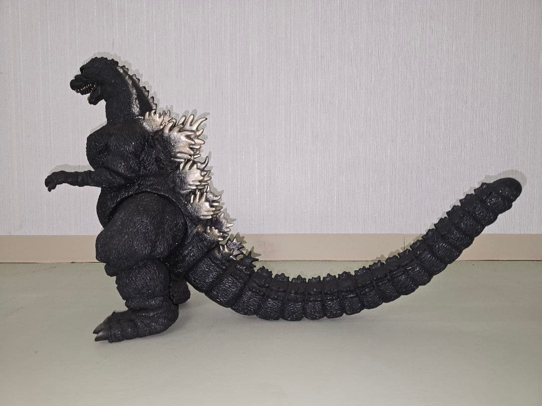ゴジラ ソフビ②