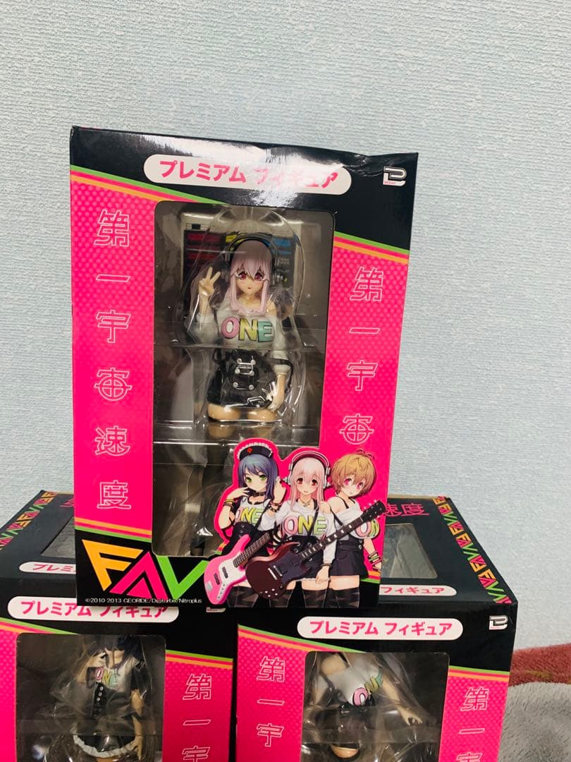 特典紙袋付き　全3種セット 第一宇宙速度　プレミアムフィギュア　すーぱーそに子
