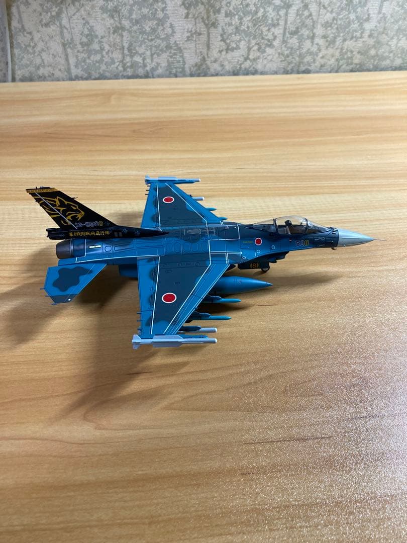ホビーマスター　HA2720 1/72F-2A 第8飛行隊 特別塗装