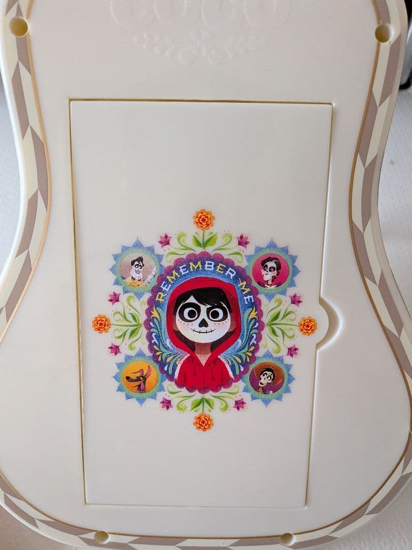 ディズニー　ピクサー　リメンバーミー　COCOギター　ポップコーンバケット