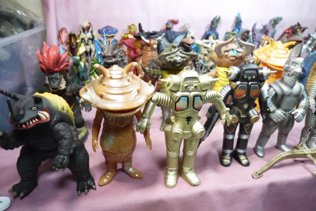 ウルトラ怪獣シリーズ　怪獣ソフビ　58体