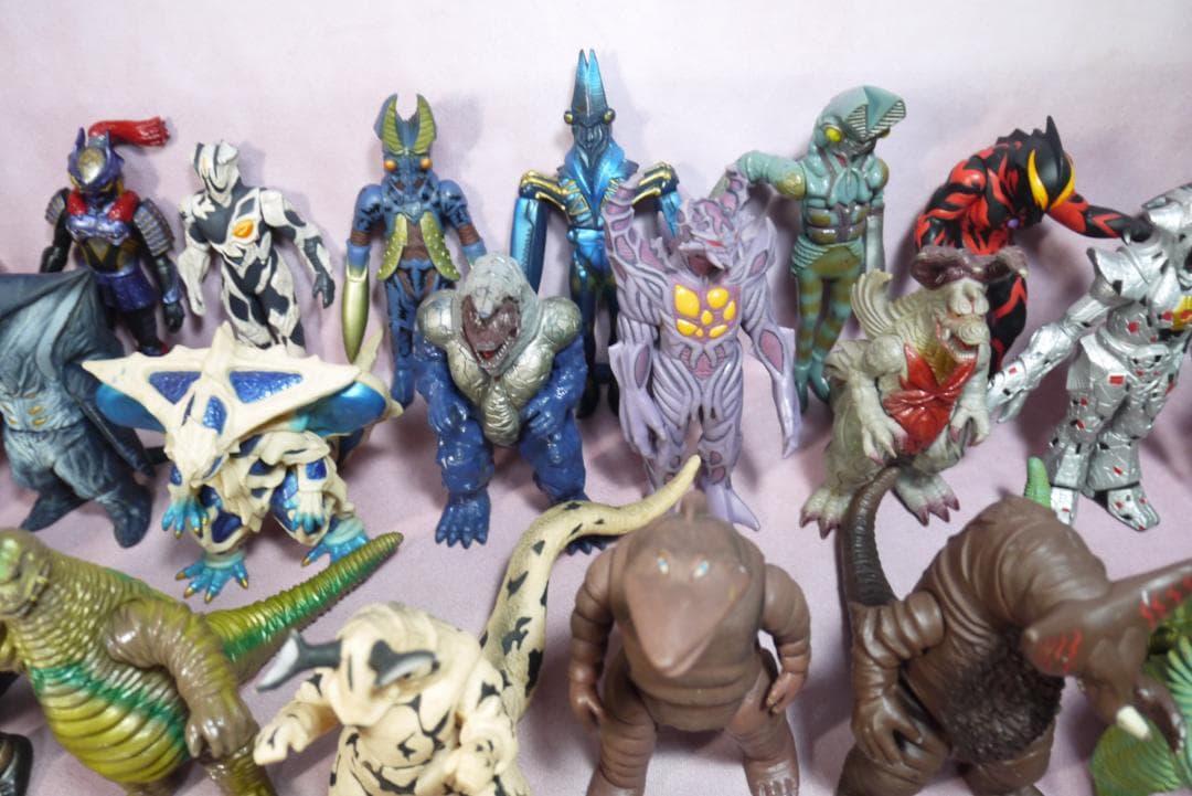 ウルトラ怪獣シリーズ　怪獣ソフビ　58体